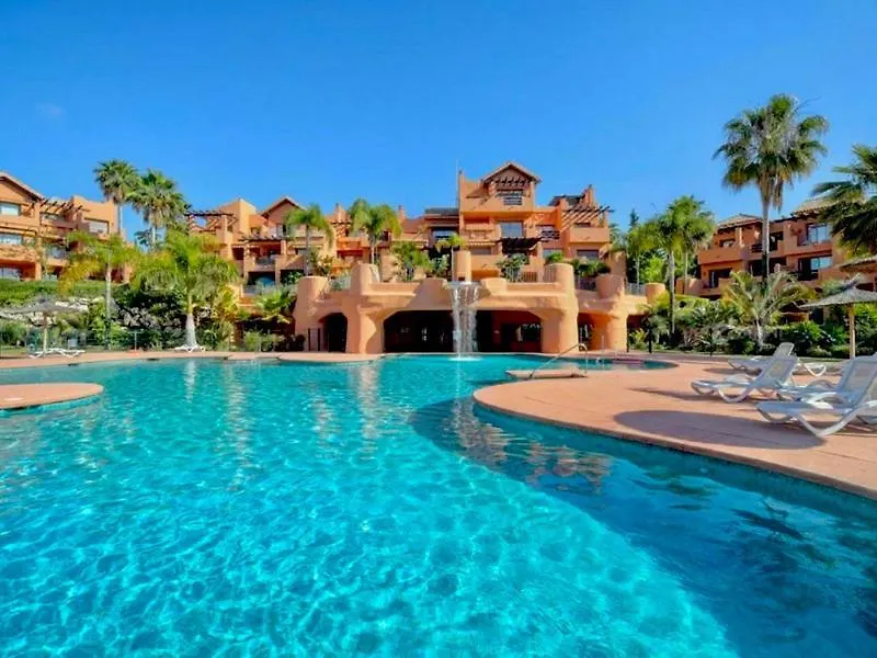 Seaview Penthouse In New Golden Mile Apartment Estepona